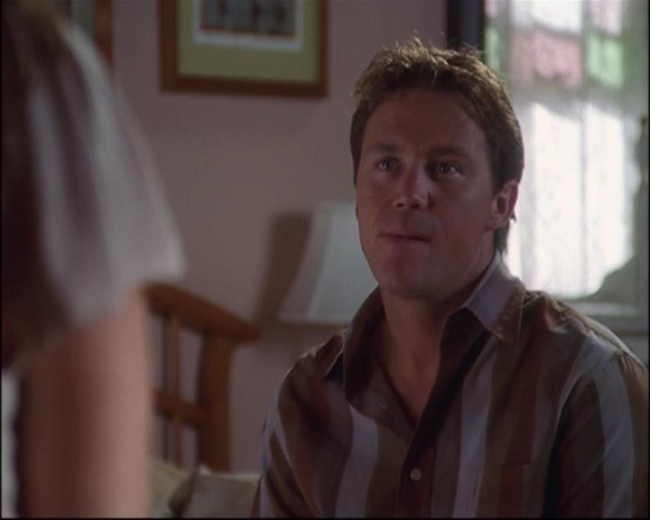 Charmed-Online-dot-net_802MaliceInWonderland1526.jpg