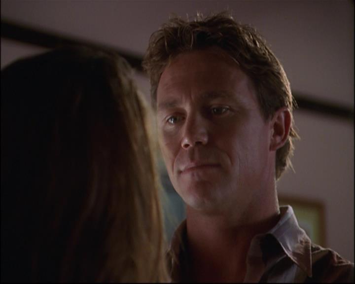 Charmed-Online-dot-net_802MaliceInWonderland1586.jpg