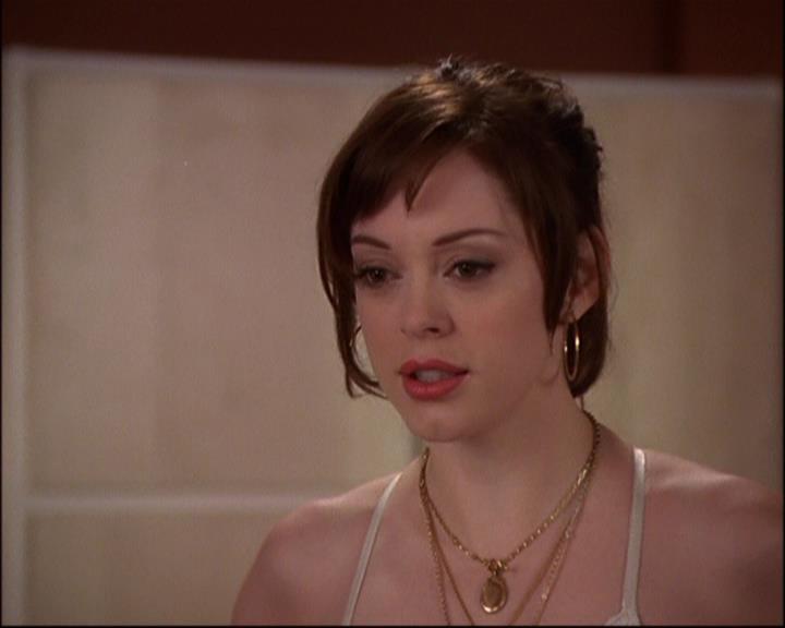 Charmed-Online-dot-net_802MaliceInWonderland1681.jpg