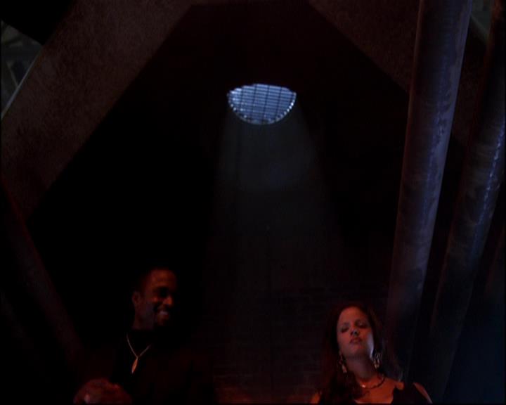 Charmed-Online-dot-net_802MaliceInWonderland1980.jpg