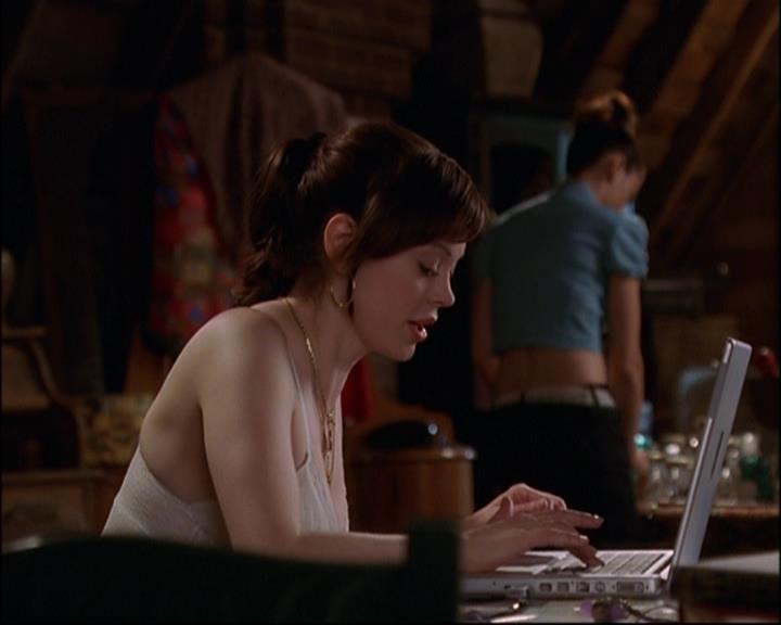 Charmed-Online-dot-net_802MaliceInWonderland2022.jpg
