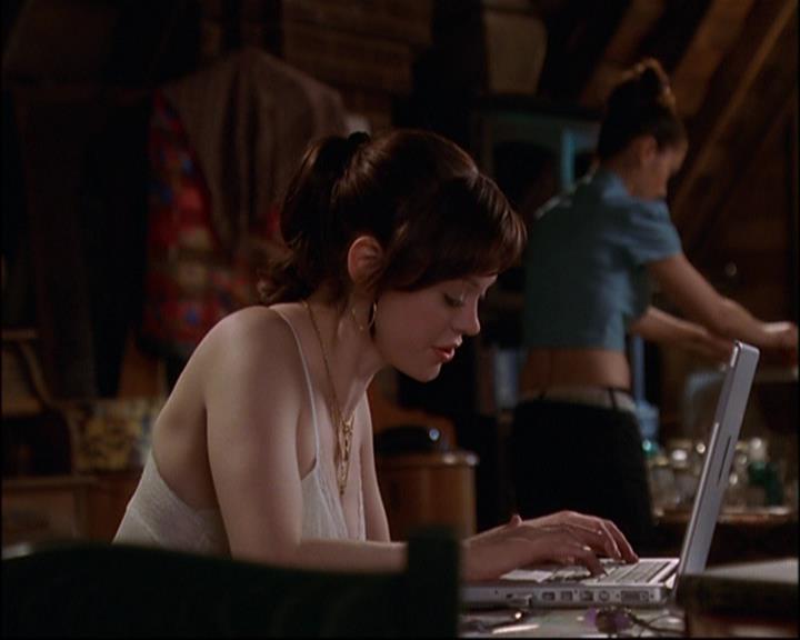 Charmed-Online-dot-net_802MaliceInWonderland2024.jpg