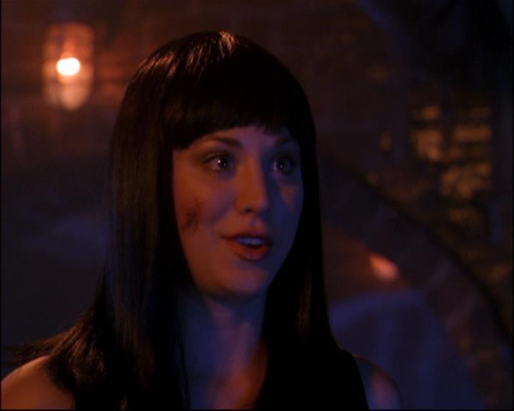 Charmed-Online-dot-net_802MaliceInWonderland2175.jpg