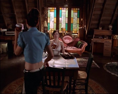 Charmed-Online-dot-net_802MaliceInWonderland1260.jpg