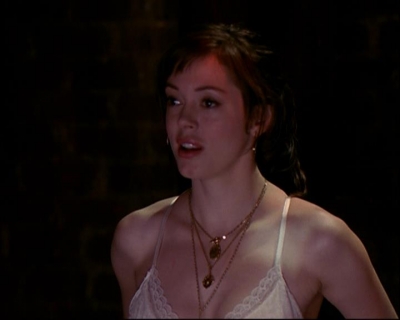 Charmed-Online-dot-net_802MaliceInWonderland2162.jpg