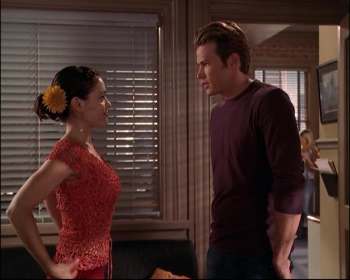 Charmed-Online-dot-net_803RunPiperRun0295.jpg