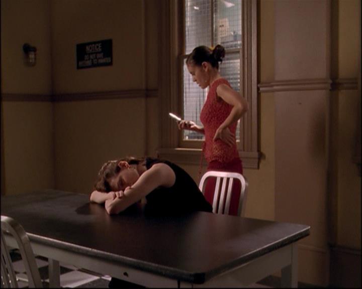 Charmed-Online-dot-net_803RunPiperRun0703.jpg Charmed-Online-dot-net_803RunPiperRun0703.jpg