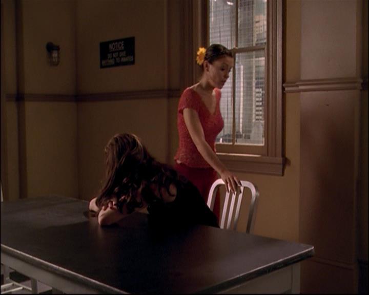 Charmed-Online-dot-net_803RunPiperRun0705.jpg Charmed-Online-dot-net_803RunPiperRun0705.jpg