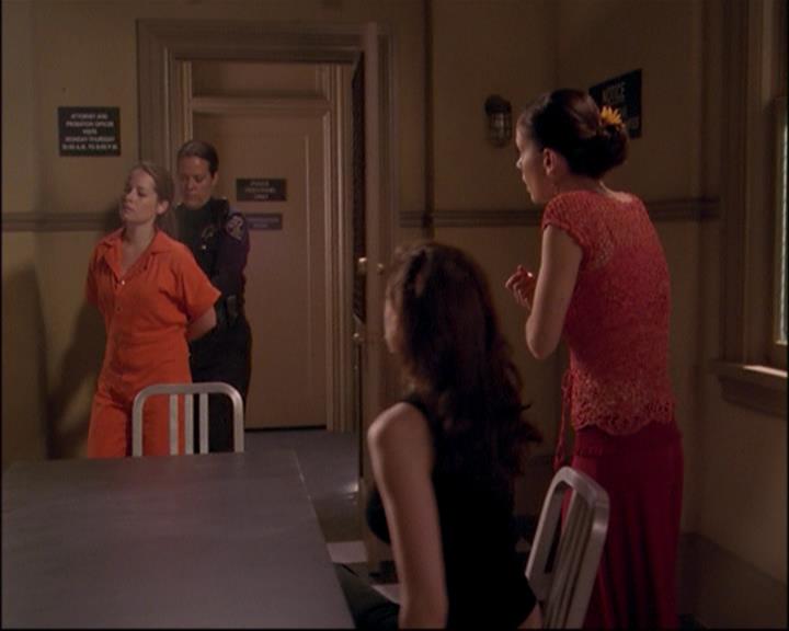 Charmed-Online-dot-net_803RunPiperRun0715.jpg Charmed-Online-dot-net_803RunPiperRun0715.jpg