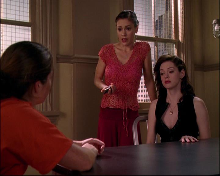 Charmed-Online-dot-net_803RunPiperRun0734.jpg