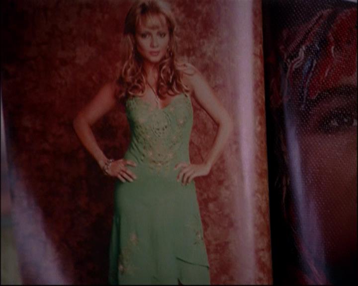 Charmed-Online-dot-net_803RunPiperRun0931.jpg