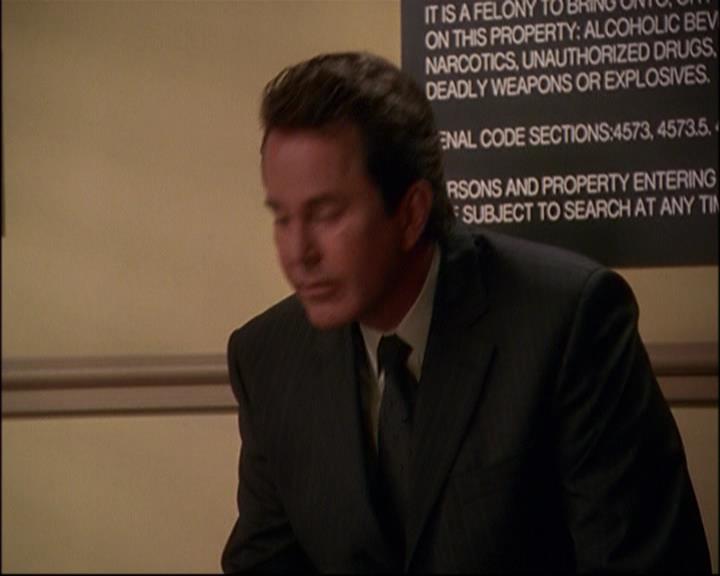 Charmed-Online-dot-net_803RunPiperRun1054.jpg
