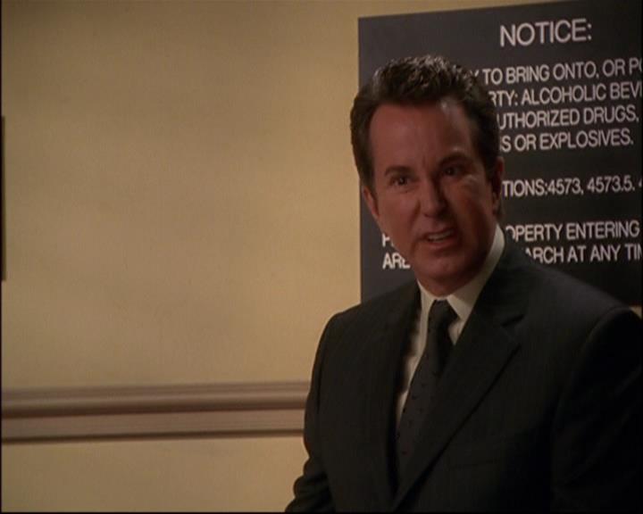 Charmed-Online-dot-net_803RunPiperRun1055.jpg