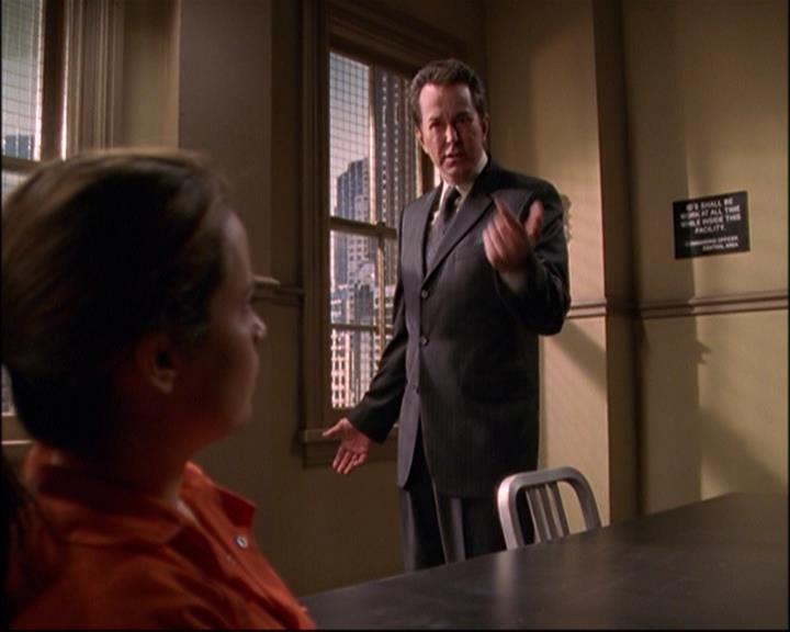 Charmed-Online-dot-net_803RunPiperRun1062.jpg