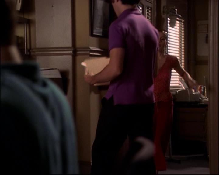 Charmed-Online-dot-net_803RunPiperRun1148.jpg