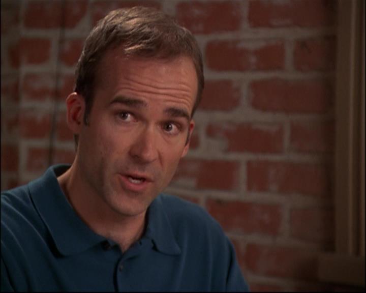 Charmed-Online-dot-net_803RunPiperRun1218.jpg