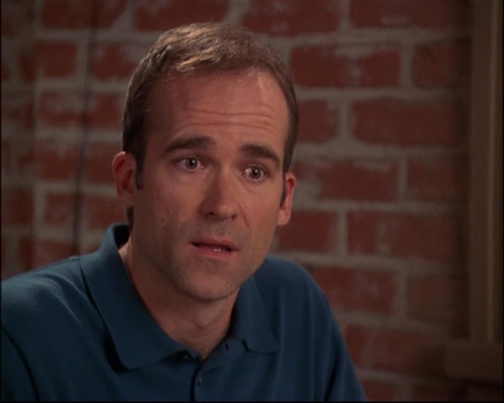 Charmed-Online-dot-net_803RunPiperRun1229.jpg