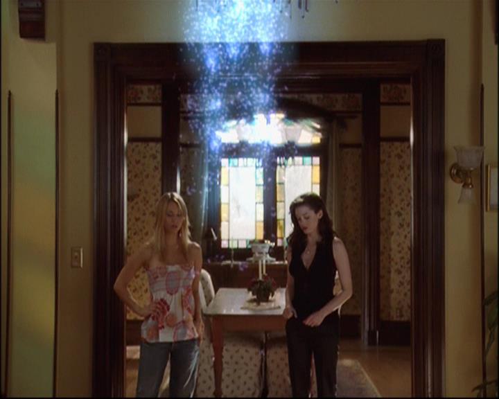 Charmed-Online-dot-net_803RunPiperRun1298.jpg
