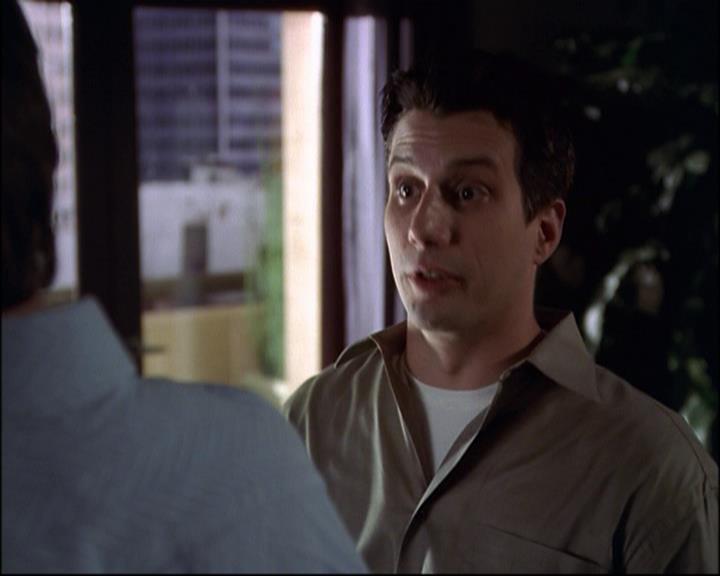 Charmed-Online-dot-net_803RunPiperRun1320.jpg