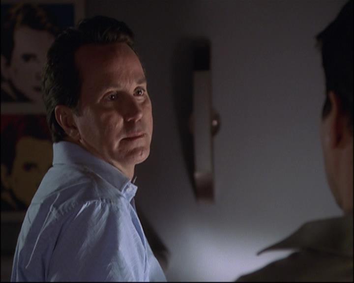 Charmed-Online-dot-net_803RunPiperRun1324.jpg