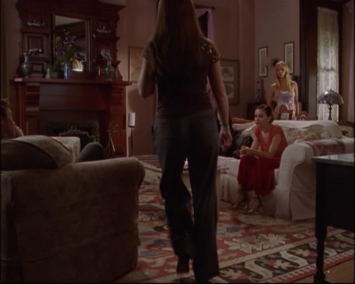Charmed-Online-dot-net_803RunPiperRun1364.jpg