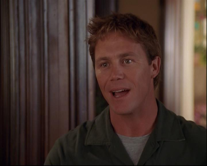 Charmed-Online-dot-net_803RunPiperRun1486.jpg
