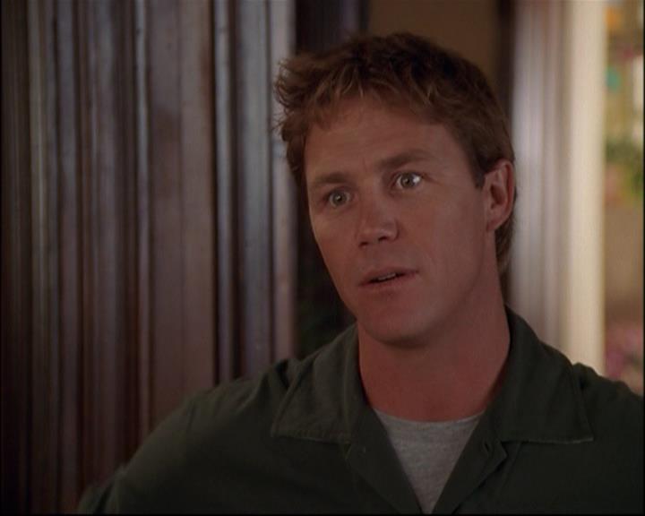 Charmed-Online-dot-net_803RunPiperRun1489.jpg