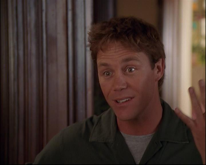 Charmed-Online-dot-net_803RunPiperRun1492.jpg