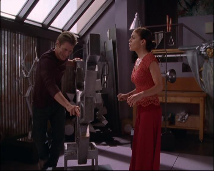 Charmed-Online-dot-net_803RunPiperRun1537.jpg