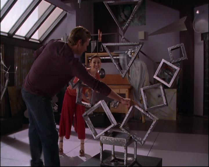 Charmed-Online-dot-net_803RunPiperRun1540.jpg