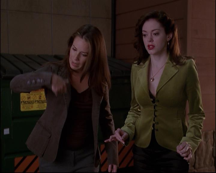 Charmed-Online-dot-net_803RunPiperRun1715.jpg
