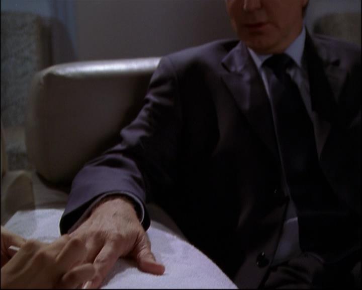 Charmed-Online-dot-net_803RunPiperRun1899.jpg