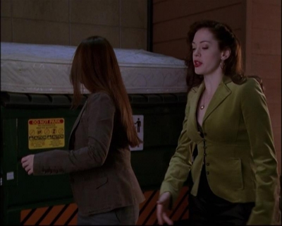 Charmed-Online-dot-net_803RunPiperRun1703.jpg