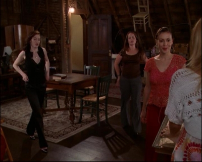 Charmed-Online-dot-net_803RunPiperRun1863.jpg