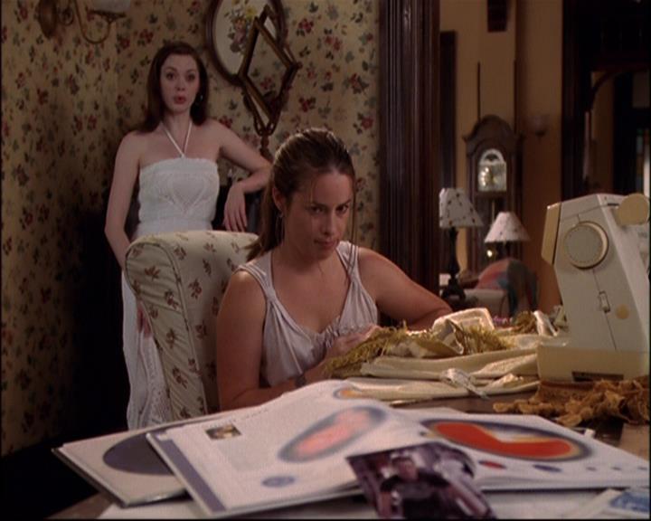 Charmed-Online-dot-net_804DesperateHousewitches0250.jpg