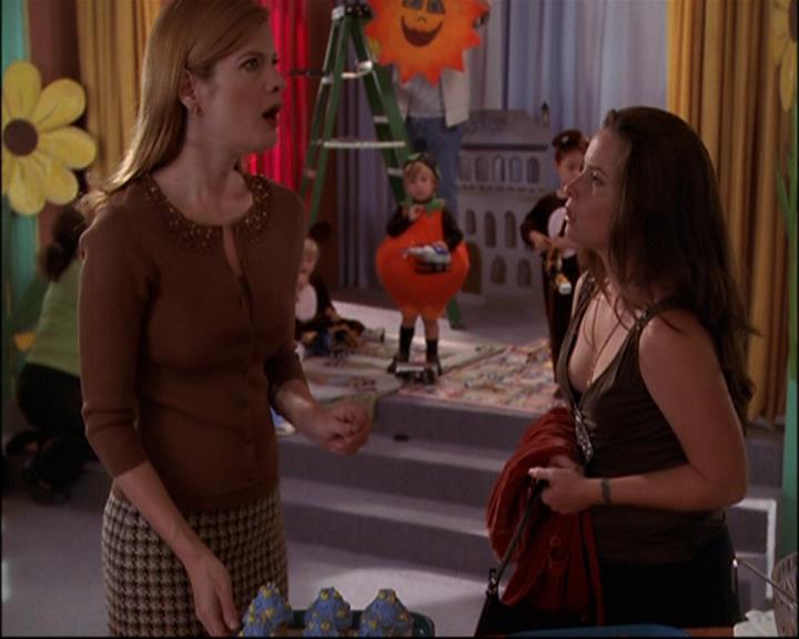 Charmed-Online-dot-net_804DesperateHousewitches1005.jpg Charmed-Online-dot-net_804DesperateHousewitches1005.jpg
