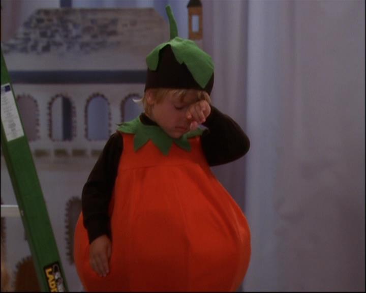 Charmed-Online-dot-net_804DesperateHousewitches1021.jpg Charmed-Online-dot-net_804DesperateHousewitches1021.jpg