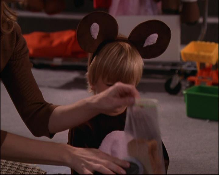 Charmed-Online-dot-net_804DesperateHousewitches1255.jpg