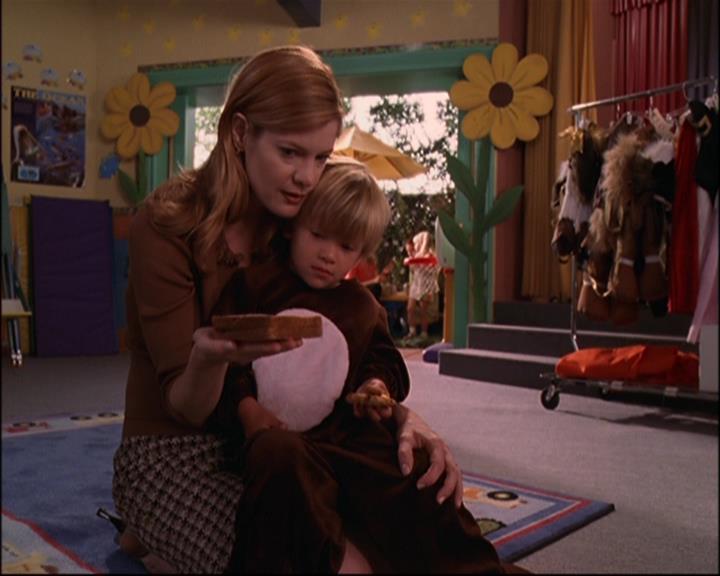Charmed-Online-dot-net_804DesperateHousewitches1310.jpg