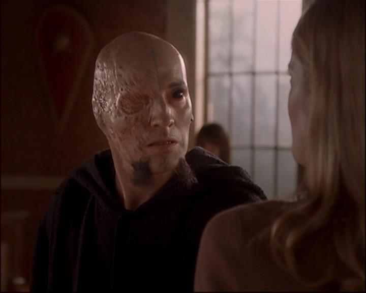 Charmed-Online-dot-net_804DesperateHousewitches1873.jpg
