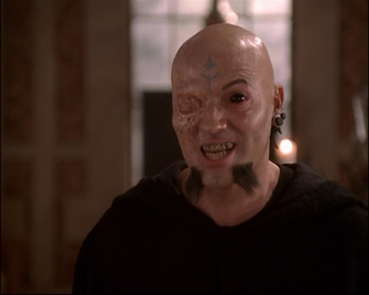 Charmed-Online-dot-net_804DesperateHousewitches2051.jpg