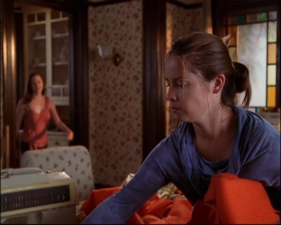 Charmed-Online-dot-net_804DesperateHousewitches0707.jpg