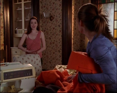 Charmed-Online-dot-net_804DesperateHousewitches0709.jpg