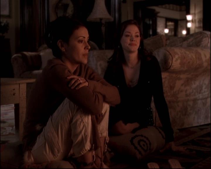 Charmed-Online-dot-net_805Rewitched1494.jpg Charmed-Online-dot-net_805Rewitched1494.jpg