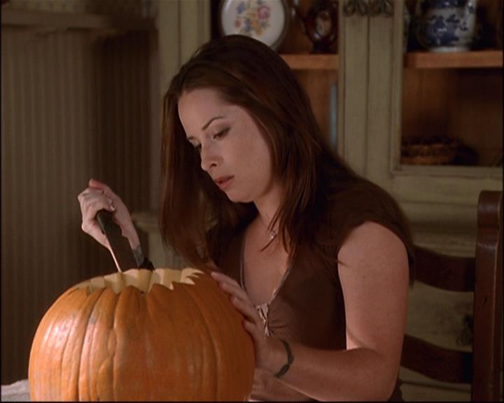 Charmed-Online-dot-net_806KillBillieVol1-0029.jpg