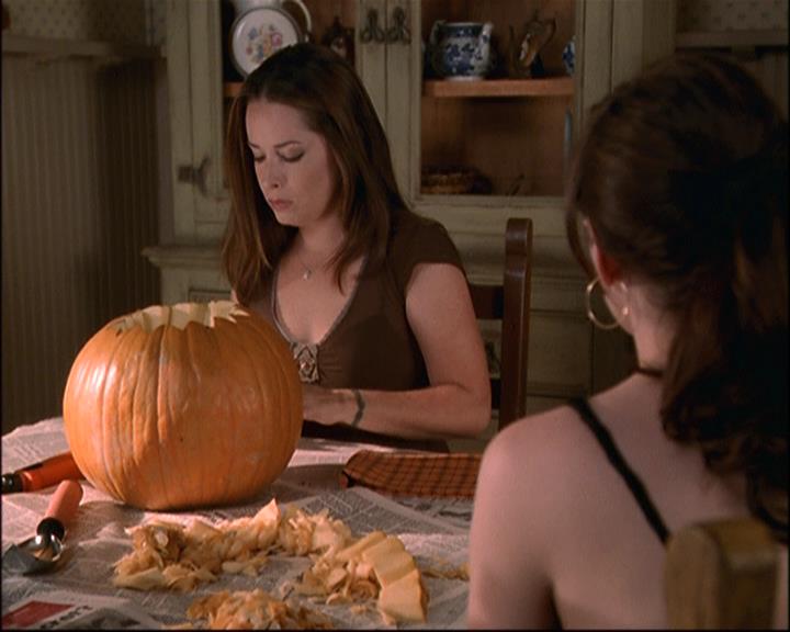 Charmed-Online-dot-net_806KillBillieVol1-0075.jpg