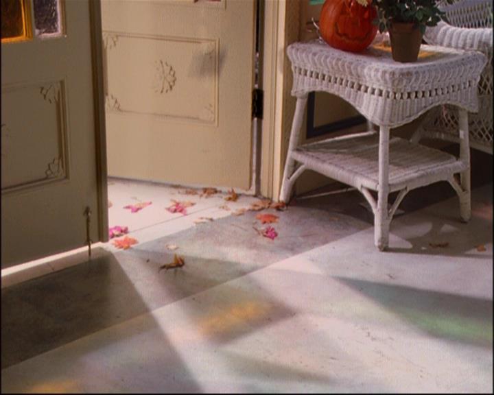 Charmed-Online-dot-net_806KillBillieVol1-0280.jpg