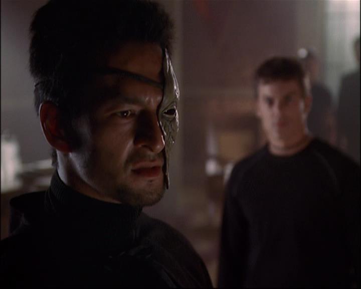 Charmed-Online-dot-net_806KillBillieVol1-0472.jpg