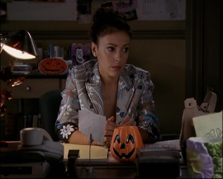 Charmed-Online-dot-net_806KillBillieVol1-1123.jpg