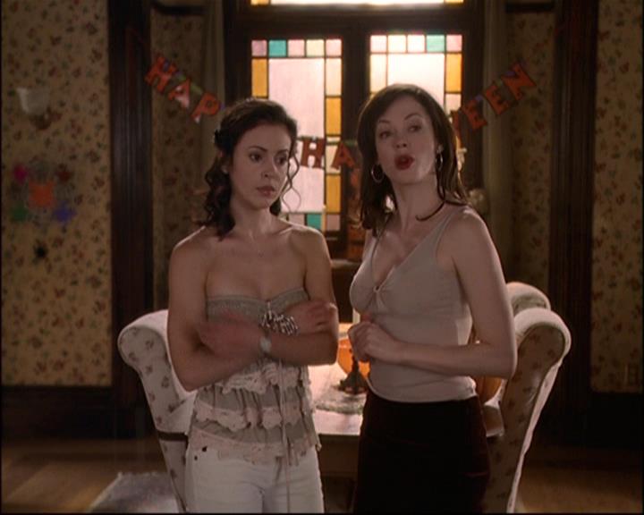 Charmed-Online-dot-net_806KillBillieVol1-1802.jpg Charmed-Online-dot-net_806KillBillieVol1-1802.jpg